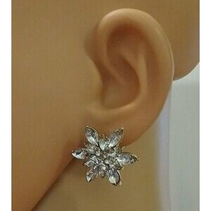 Sparkling Shiny Cubic Zirconia Snowflake Design Stud Earrings Costume Jewelry